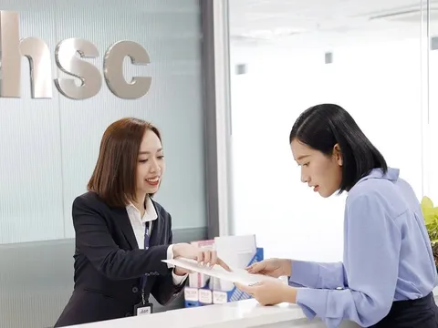 HSC doanh thu tăng nhưng báo lãi giảm 29%, chuyện gì đang diễn ra?