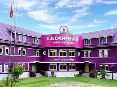 Ladophar dính phạt vì chậm báo cáo, APC Holdings bất ngờ thành cổ đông lớn