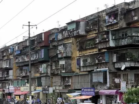 TP.HCM ráo riết “giải cứu” chung cư cũ: 19 dự án cải tạo đang được triển khai