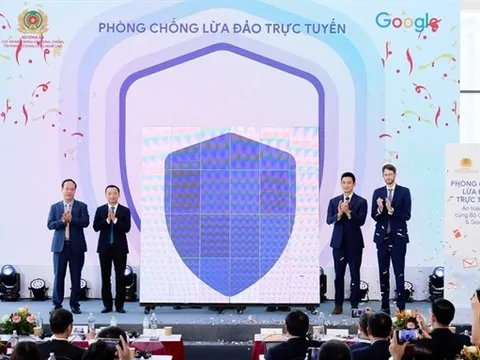 Bộ Công an bắt tay Google “tuyên chiến” nạn lừa đảo online toàn quốc!