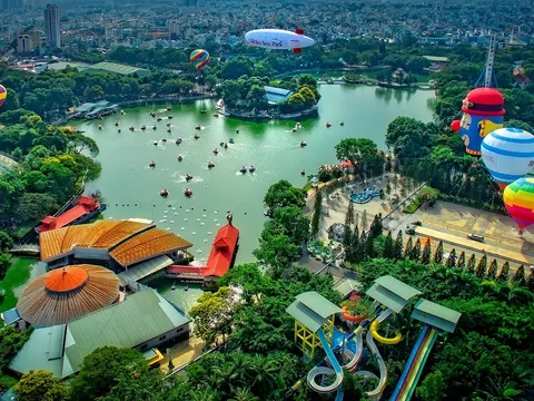 Chủ quản Công viên Đầm Sen lỗ trở lại, áp lực chi phí “nuốt” doanh thu