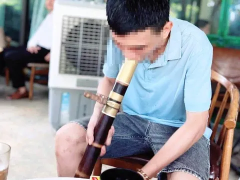 Thuốc lào chính thức vào ‘danh sách đen’: Chuẩn bị chịu thuế đặc biệt 100.000 đồng/lạng