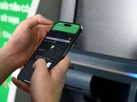 "Bị sốc vì phí SMS Banking: Từ 9k nhảy lên tiền triệu, khách hàng BIDV 'kêu trời'"