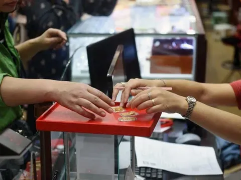 Thống đốc NHNN: “Không loại trừ việc đầu cơ, thổi giá vàng để trục lợi!”
