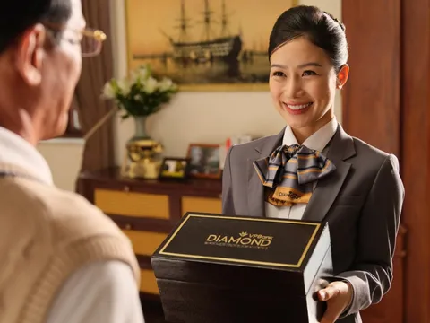 Ngân hàng có đang “gắn mác” quản lý tài sản để bán thêm sản phẩm?