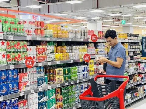 Doanh thu sụt mà lãi vẫn “say” – ngành bia đúng là biết tối ưu!