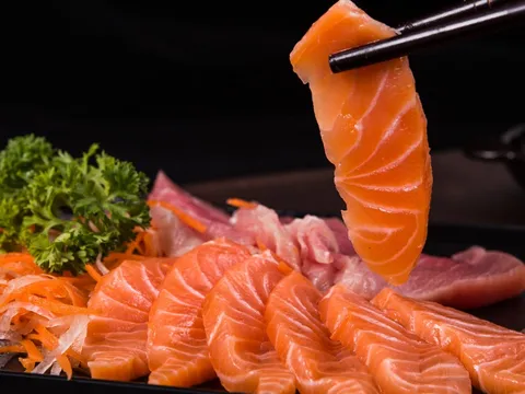 Vì sao người Việt ăn cá hồi ngày càng nhiều? Sự thật phía sau gây bất ngờ