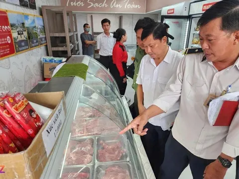 Sóc Trăng kiểm tra đột xuất cửa hàng của C.P. – Phát hiện hàng loạt sai phạm