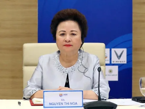Con trai Madame Nga muốn bán 5 triệu cổ phiếu SSB, vì sao “đại gia đình” SeABank liên tục cơ cấu?