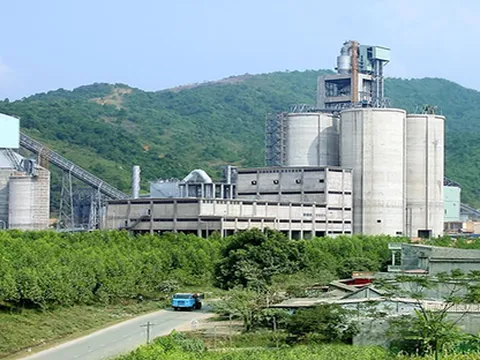 Xi măng Long Thành lỗ 5 năm liên tiếp: nợ hơn 5.200 tỷ, đòn bẩy tài chính ngày càng “căng”