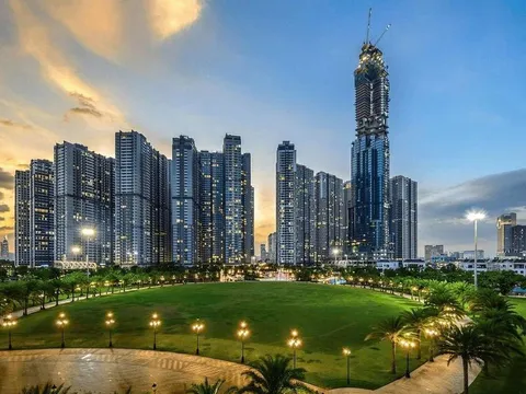 Vinhomes gây sốc với kế hoạch trả cổ tức gần 1 tỷ USD, đặt mục tiêu lãi 50.000 tỷ