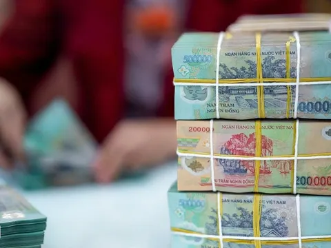 Phó thủ tướng ra yêu cầu nóng: Kéo lãi vay xuống mức thấp nhất có thể