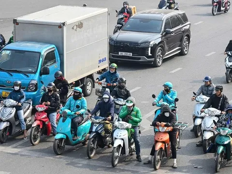 Grab và Xanh SM “nuốt trọn” thị trường gọi xe, chiếm tới 87% thị phần