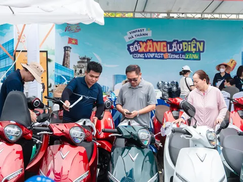 Cuộc đua xe máy điện: VinFast – Honda – Yamaha “bung chiêu” giành thị phần
