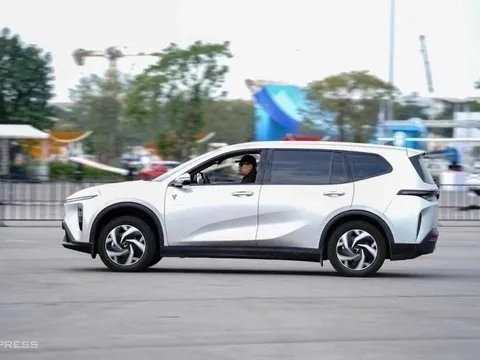 Quốc hội chốt giữ thuế 3% cho xe điện đến 2030: 5 năm vàng, sau đó tăng mạnh lên gấp 3, 4 lần