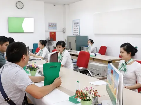 6 tháng đầu năm: Nhiều lãnh đạo ngân hàng nhận thu nhập tiền tỷ