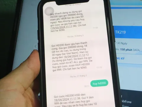Khách hàng tố nhà mạng “gài bẫy”: Sử dụng dịch vụ không đăng ký vẫn bị tính tiền