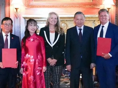 Hé lộ vai trò doanh nghiệp của con trai bà Nguyễn Thị Phương Thảo trong thỏa thuận Vietjet – Starlink