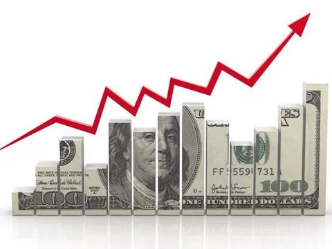 Tỷ giá USD tiếp tục leo thang, vượt mốc 26.000 đồng!