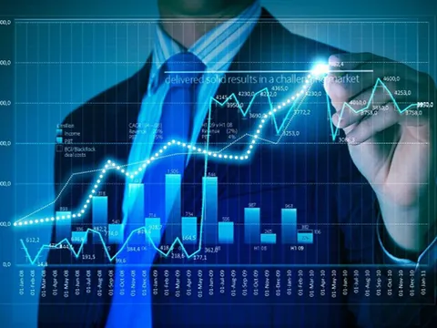 Chứng khoán 01/10: VN-Index xanh nhẹ, tài chính kéo thị trường – bất động sản tiếp tục “ngược dòng”