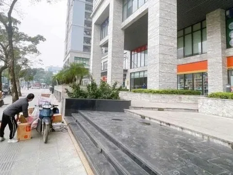 Shophouse chân đế chung cư “chết lâm sàng”: Cho thuê không ai thuê, bán chẳng ai mua
