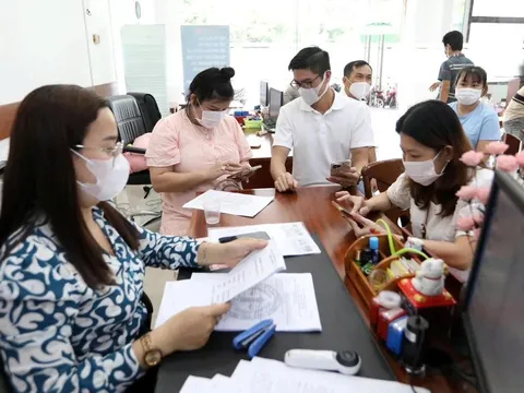 Đề xuất bỏ bắt buộc công chứng mọi giao dịch bất động sản