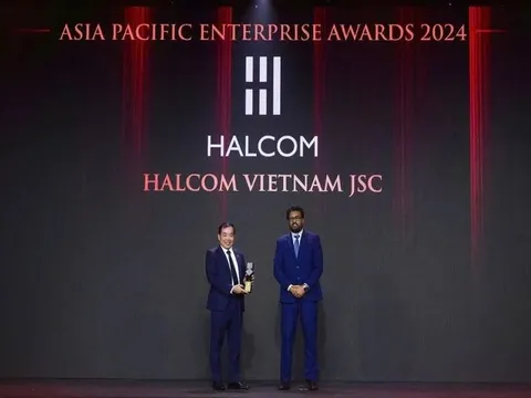 Từng được vinh danh “Doanh nghiệp xuất sắc châu Á”, Halcom Việt Nam giờ lại… nợ bảo hiểm hơn 360 triệu đồng!