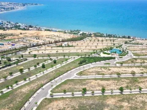 Thanh tra “gọi tên” dự án Sentosa Villa của chủ tịch Gen Z: Chậm 11 năm, ký hợp đồng góp vốn gần 230 tỷ dù chưa đủ điều kiện!