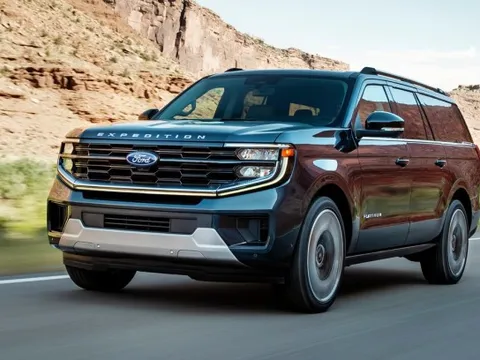 Cuộc đua giữ chân khách hàng: Ford và GM dẫn đầu, Tesla tụt hạng