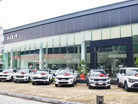 Vì sao xe Kia liên tục được rao “giảm giá sập sàn”?