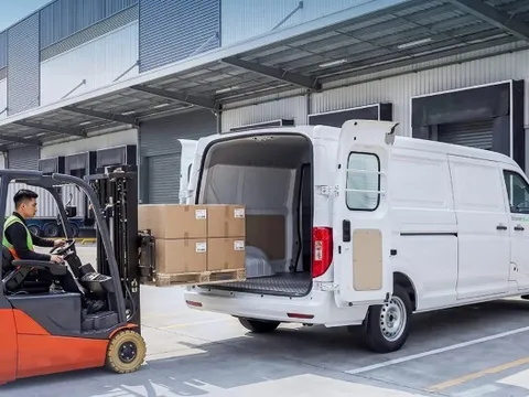 Đối đầu trực diện Vinfast - Ông Trần Bá Dương trình làng xe điện đầu tiên của THACO