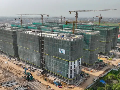 Đề xuất giữ 5% tiền làm sổ hồng tại Ngân hàng: Ai được lợi hơn, chủ đầu tư hay khách hàng?