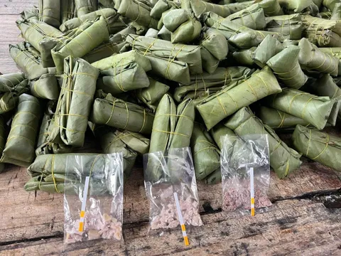 Dùng hàn the sản xuất hơn 1 tấn giò chả bán ra thị trường: Chủ cơ sở ở Hưng Yên bị khởi tố hình sự