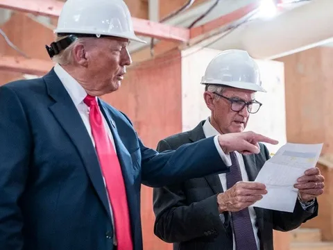 Lên kế hoạch "phế truất mềm" Chủ tịch Fed: Trump tung ba chiêu siết chặt quyền lực Powell!