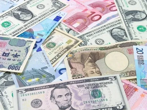 Sáng 9/7: Tỷ giá trung tâm lên 25.211 đồng, USD tiếp tục giữ sức mạnh
