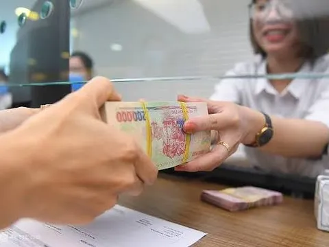 Người dân gửi ngân hàng kỷ lục hơn 11,2 triệu tỷ, vậy gửi tiết kiệm ở đâu lãi cao?