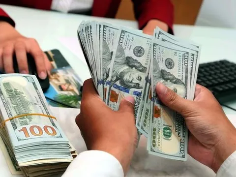 Đồng USD đứng trước biến số lớn, tỷ giá Việt Nam sẽ chịu tác động ra sao?