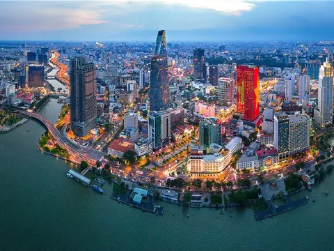 Trung tâm tài chính quốc tế TP.HCM hay Đà Nẵng? Làm 1 cho chắc hay 2 để tham vọng?