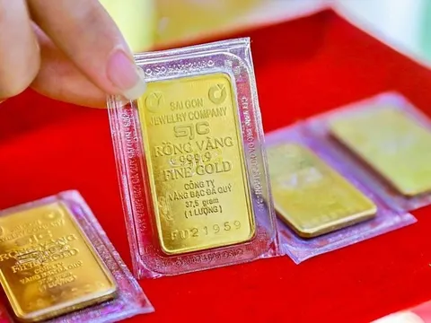 Bộ Tài chính đề xuất thuế 0,1% với giao dịch vàng miếng