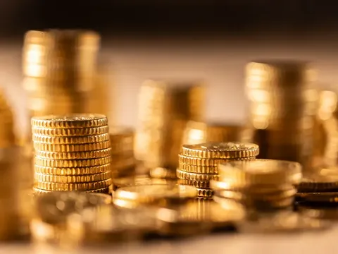 Vàng lập đỉnh lịch sử: 4.500 Usd/Oz – Chưa phải hết!