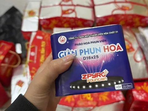 Pháo hoa Tết bị “hét giá trên trời”: Có loại đắt gấp 3 lần niêm yết, người mua cần cảnh giác