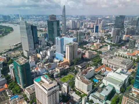 Bất động sản quý II “lội ngược dòng”: Lợi nhuận ròng toàn ngành tăng gần 130%