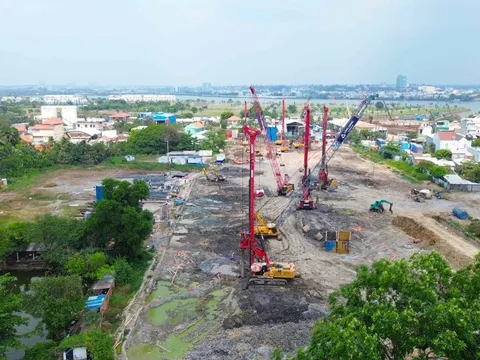 “Ông chủ” The Gió Riverside báo lãi trăm tỷ dù tiền mặt cạn kiệt, tài sản “bốc hơi” hơn 1.000 tỷ