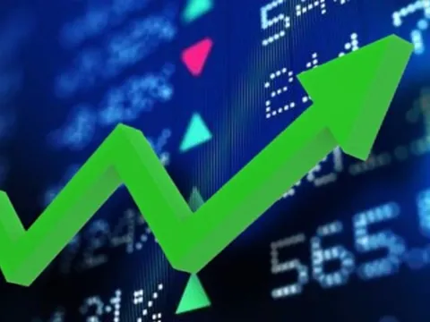 Tin nhanh chứng khoán 8/12