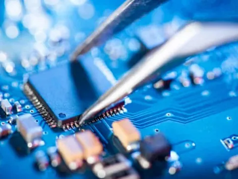 Việt Nam chi hàng tỷ USD nhập khẩu máy bay, chip GPU từ Mỹ