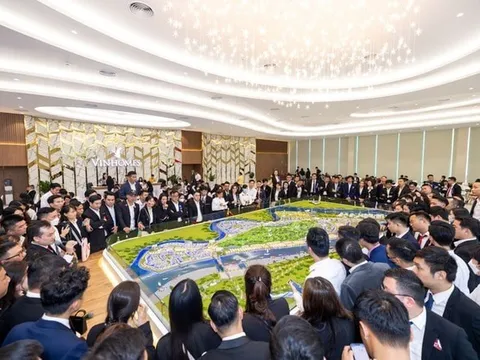 Vì sao giá chung cư vẫn tăng dù giao dịch giảm?