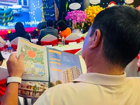 “Khuếch tán” giá căn hộ tăng nóng: Ai đang hưởng lợi?