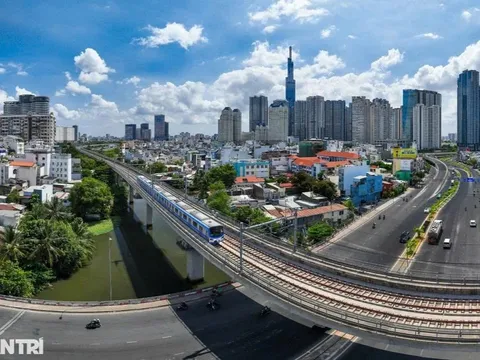 Giá nhà tăng chóng mặt, lãi vay 14%: Trăm điều khó bủa vây giấc mơ an cư của người trẻ
