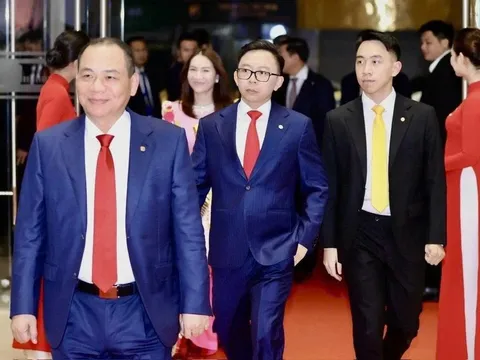 Hai con trai ông Phạm Nhật Vượng “rót” 200 tỷ vào công ty thép 10.000 tỷ của Vingroup