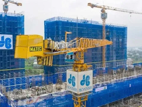 Hòa Bình có 319 tỷ tiền mặt nhưng vẫn khất nợ trái phiếu – chuyện gì đang xảy ra?